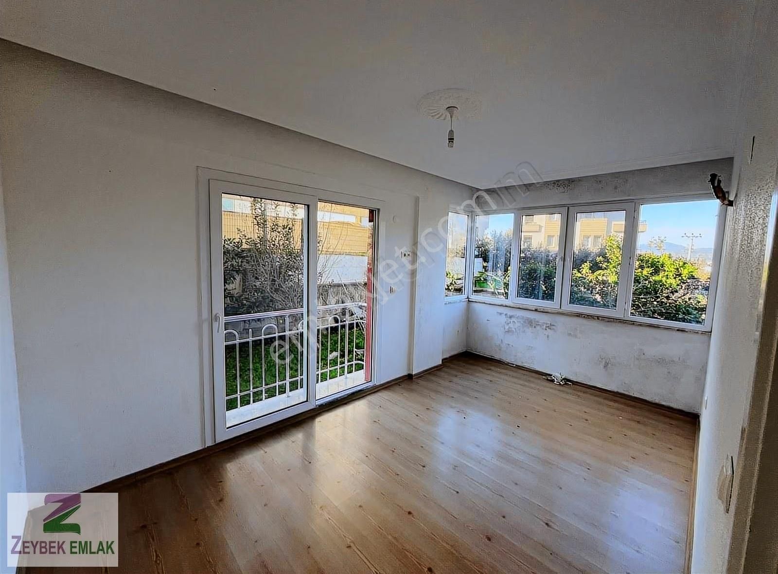 Pazaryeri Mahallesi 2+1 Uzun Dönem Kiralık Boş Daire