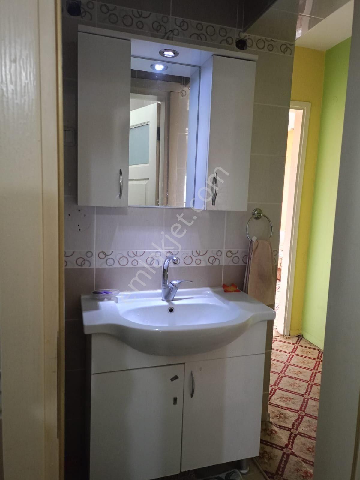 Cumhuriyet Mahallesinde Satılık 2+1 Daire - Görsel 18