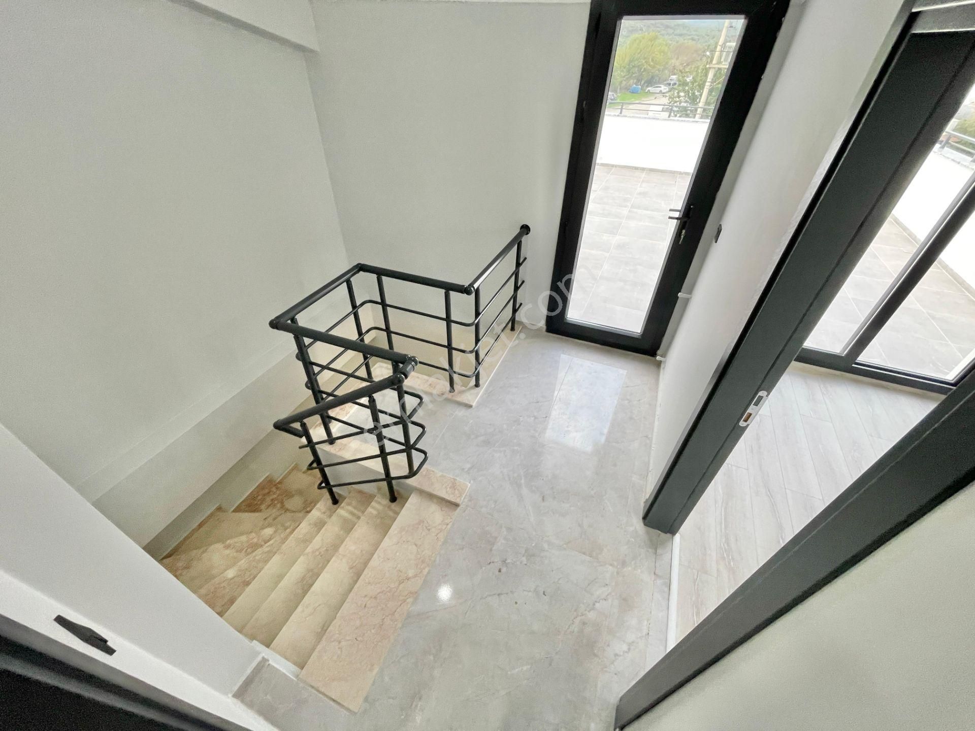 Berkay Demirel'den Akçayda Kazdağları Manzaralı 2+1 Dubleks - Görsel 22