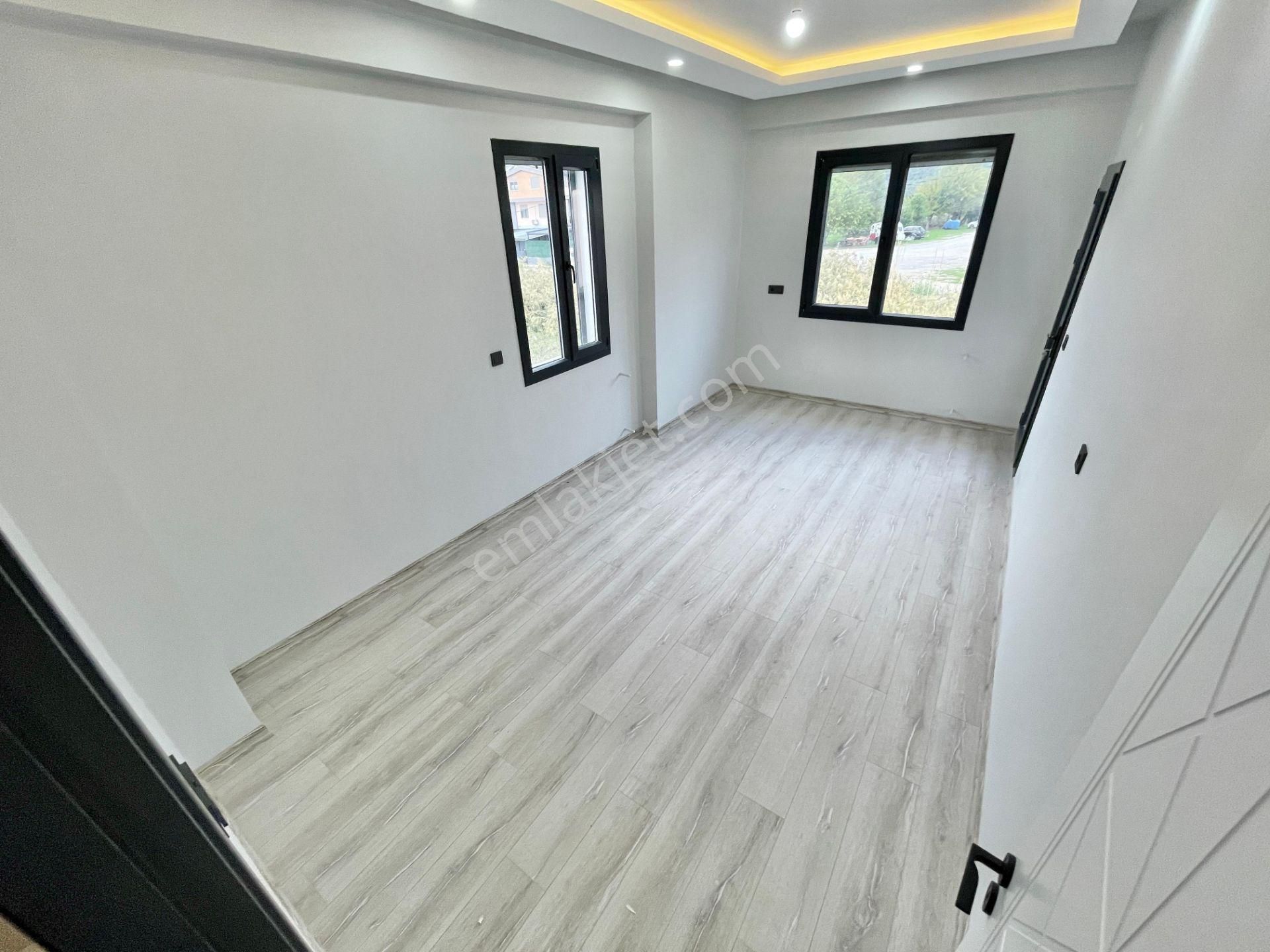 Berkay Demirel'den Akçayda Kazdağları Manzaralı 2+1 Dubleks - Görsel 7