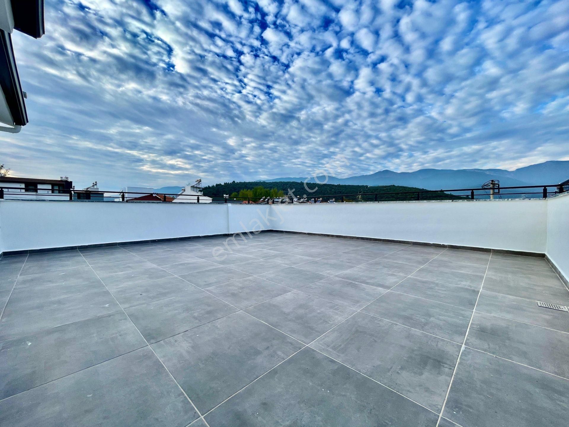 Berkay Demirel'den Akçayda Kazdağları Manzaralı 2+1 Dubleks - Görsel 28