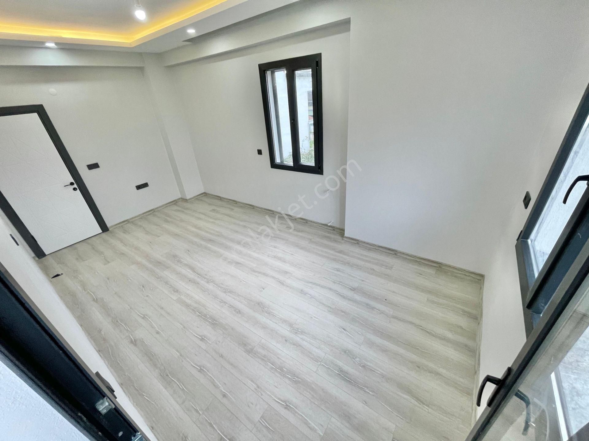 Berkay Demirel'den Akçayda Kazdağları Manzaralı 2+1 Dubleks - Görsel 6