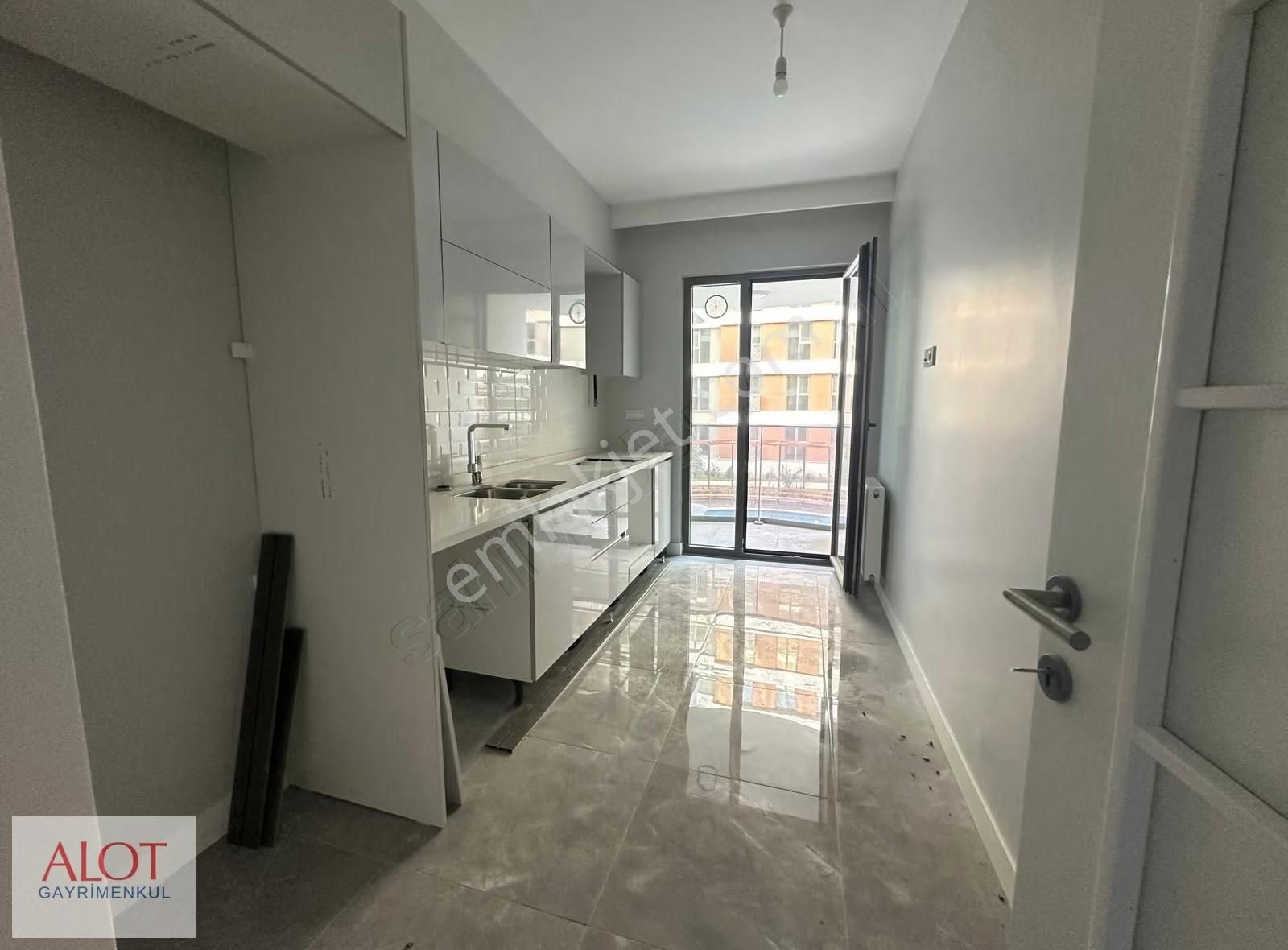 Siltaş Panorama Sitesinde Satılık 3+1 Daire - Görsel 8
