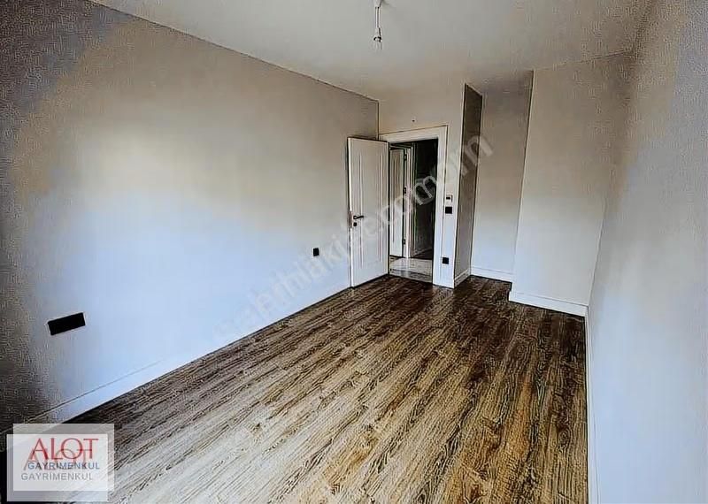 Çamlıca Konutları 2+1 Kiralık Daire - Görsel 3