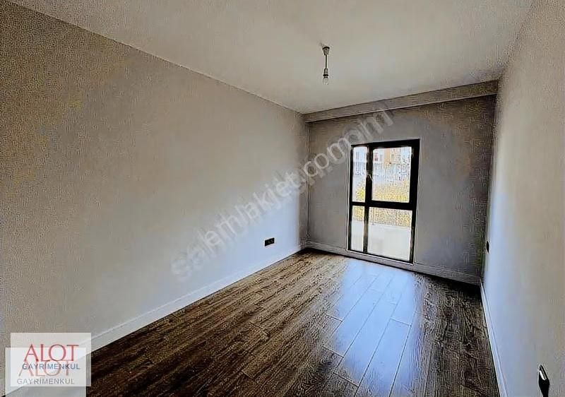Çamlıca Konutları 2+1 Kiralık Daire - Görsel 13
