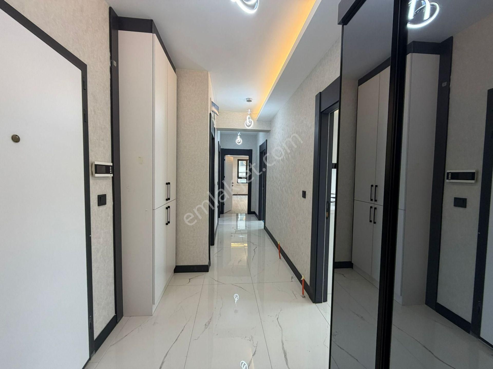 Öz.maşallah'dan Tam Yatırımlık Yüksek Kira Getirili Fırsat Daire - Görsel 6