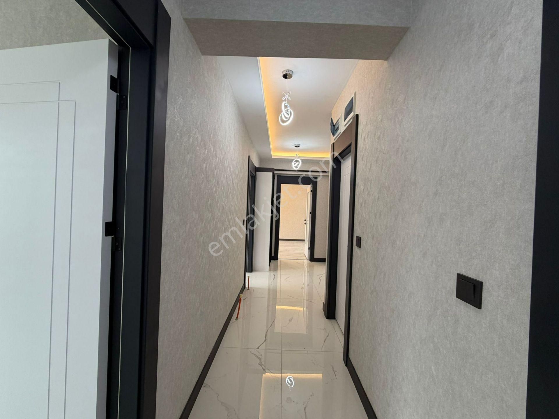 Öz.maşallah'dan Tam Yatırımlık Yüksek Kira Getirili Fırsat Daire - Görsel 8