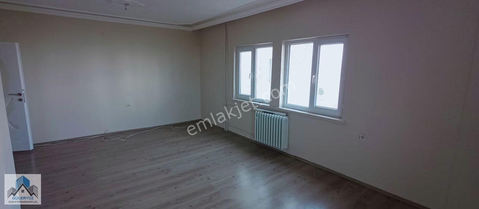75. Yıl Mah. Site İçi Üç Cephe Arakat Kiralık 2+1 Daire - Görsel 23