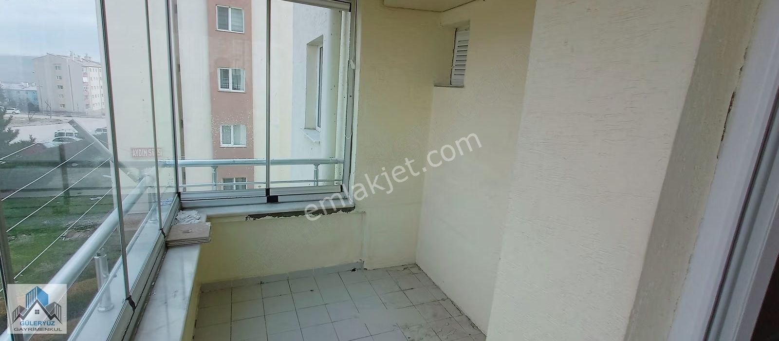 75. Yıl Mah. Site İçi Üç Cephe Arakat Kiralık 2+1 Daire - Görsel 3