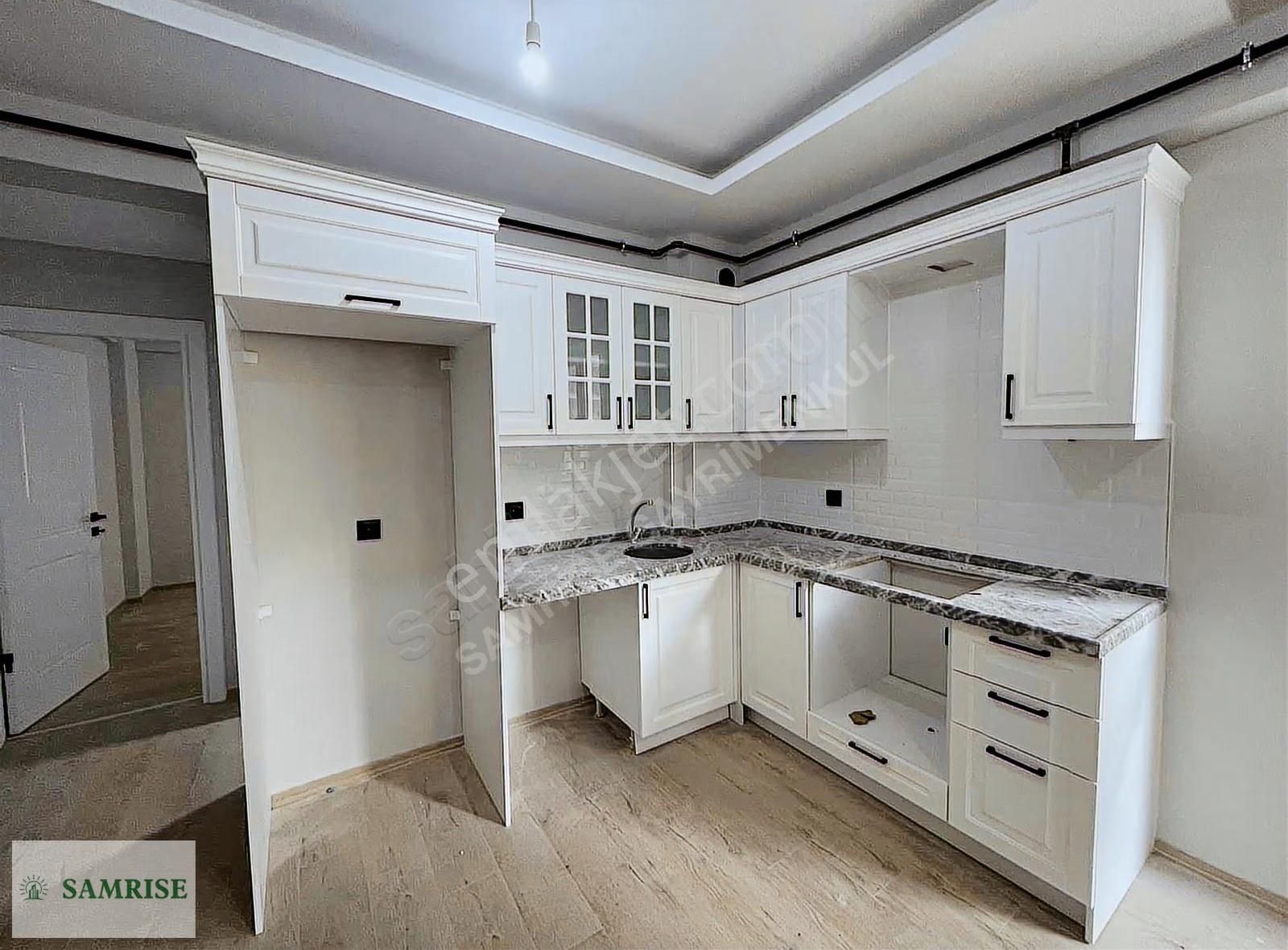 Samrise'dan İncesuda Sahile Çok Yakın Satılık 1+1 Daire