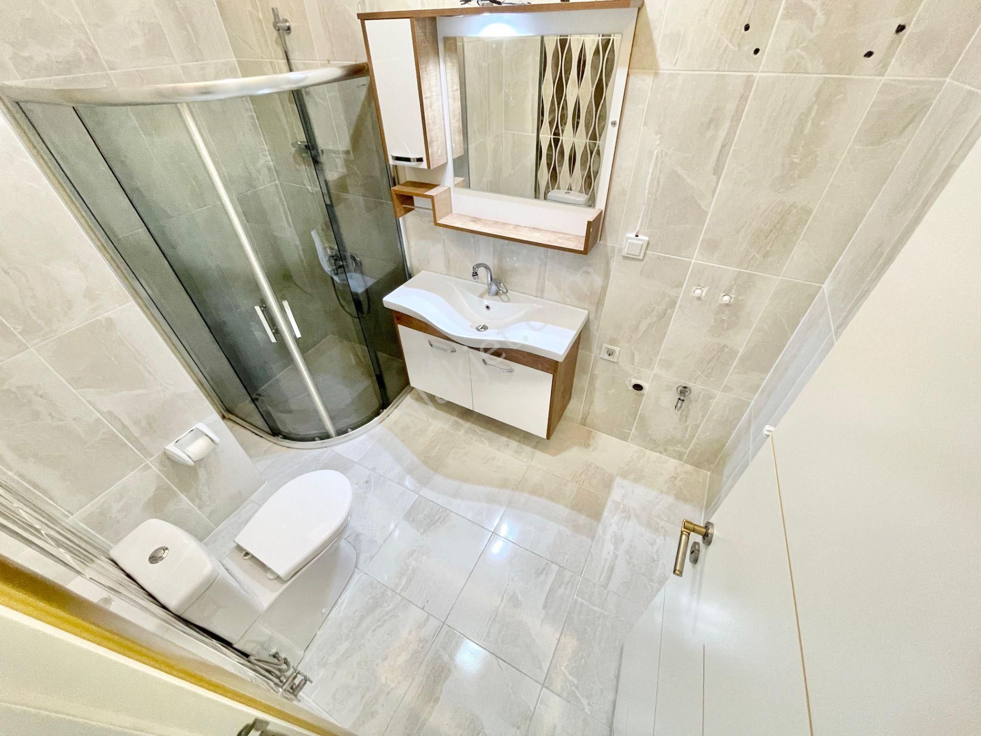 Berkay Demirel'den Altınkumda Lüks Tasarımlı Geniş Balkonlu 2+1 Daire - Görsel 22