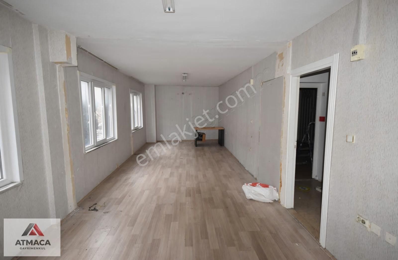 Sefaköy Halkalı Caddesine 2.bina 3.katlı 300 M2 Kiralık İşyeri - Görsel 19