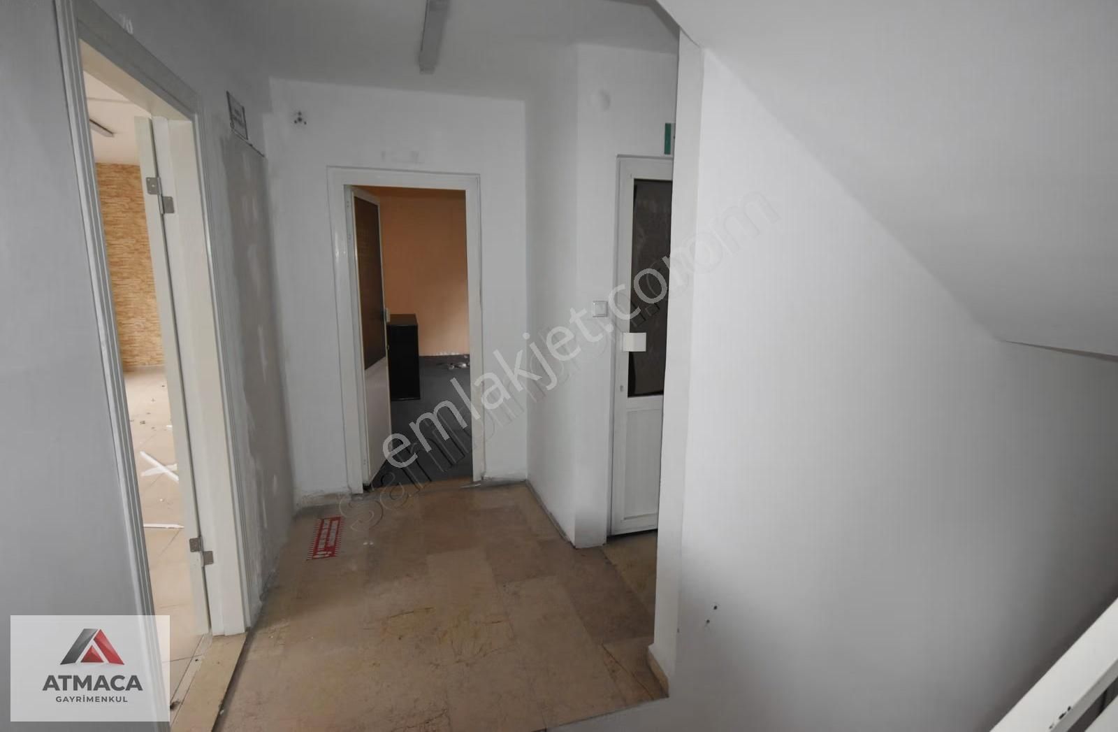 Sefaköy Halkalı Caddesine 2.bina 3.katlı 300 M2 Kiralık İşyeri - Görsel 20