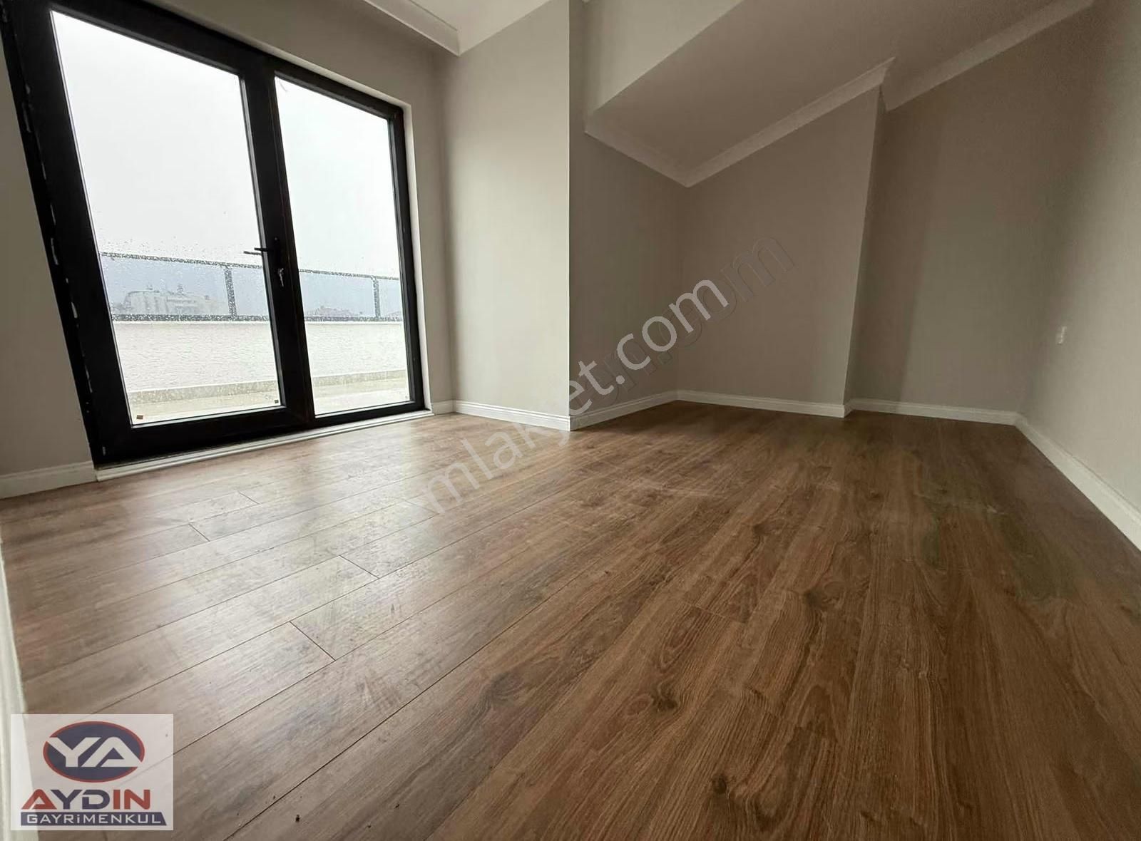 Darıca Fevzi Çakmakta Çift Teraslı Asansörlü 4+1 Üst Dubleks - Görsel 10