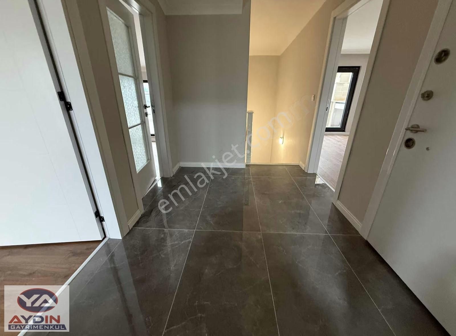 Darıca Fevzi Çakmakta Çift Teraslı Asansörlü 4+1 Üst Dubleks - Görsel 17