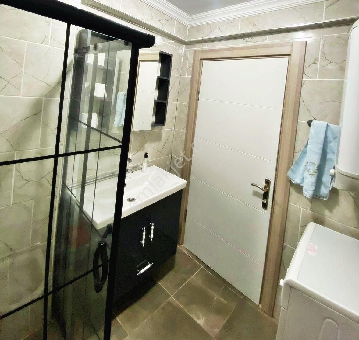 Aktif'ten Akçay Merkez'de Satılık Denize 300mt Ayrı Mutfaklı 2+1 Daire - Görsel 4