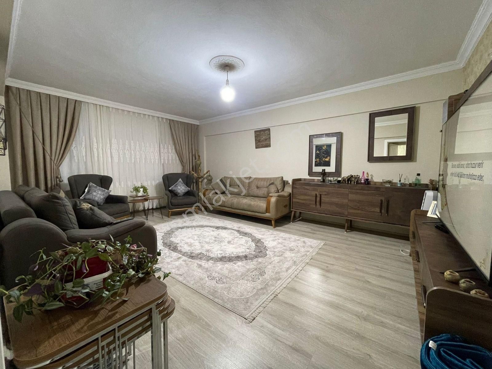 Sincan Malazgirt Mah. 3+1 Bağımsız Katta Yapılı Bulvara Yakın Daire - Görsel 6