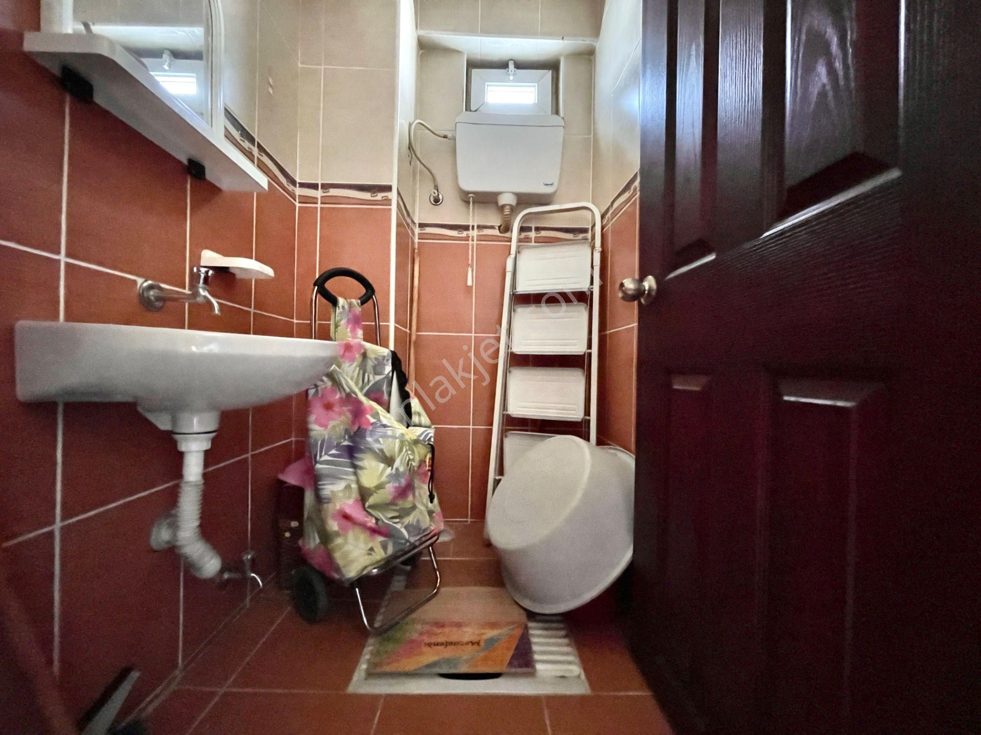 Berkay Demirel'den Akçay Merkezde Full Eşyalı Ön Cephe 3+1 Daire - Görsel 28