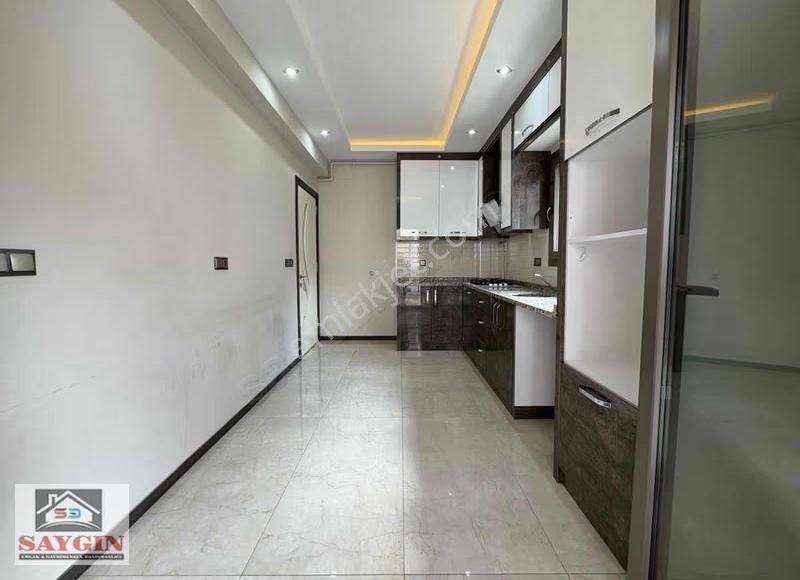 Saygın Dan Ulus Caddesi Yakını 2+1 Arakat Fırsat Satılık Daire