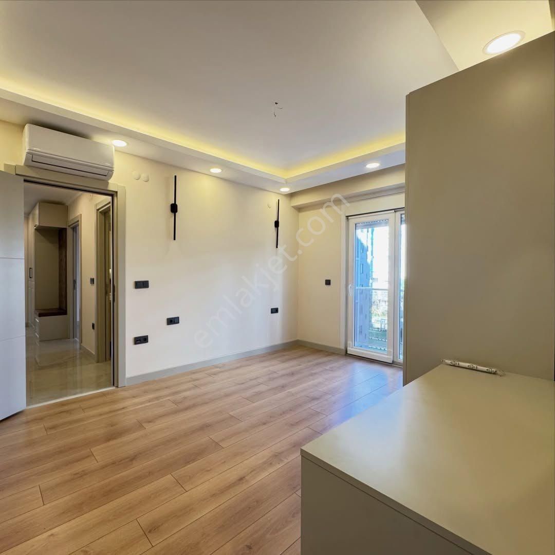 Çanakkale Merkez'de Kiralık 2+1 Daire Sahibi İletişim: 𝑂53𝑂' - 𝟕3𝟧' - 2𝑂3𝟕 ✔ - Görsel 9