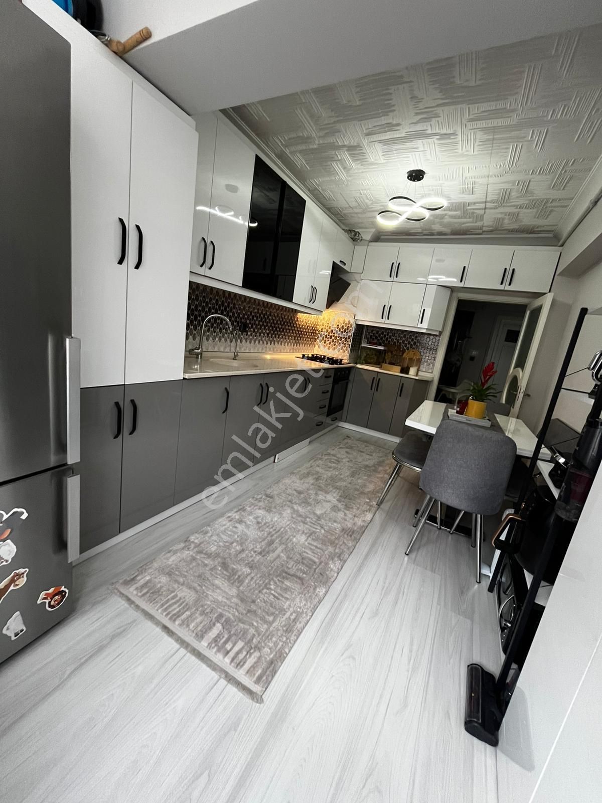 Yılmaz Gayrimenkulden Kacırılmayacak 3+1 Fırsat Dairesi