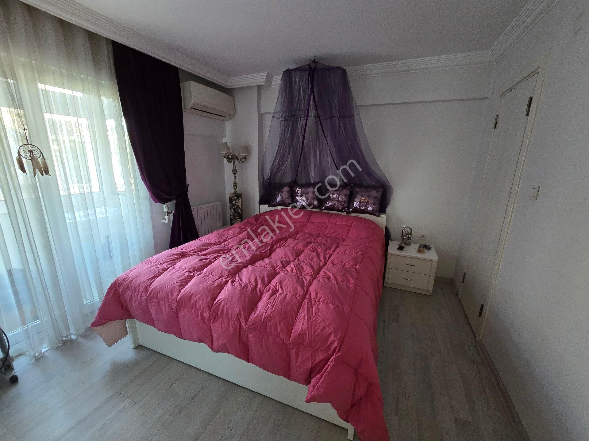 Alsancak Gündoğdu Meydanında Satılık 2+1 Daire - Görsel 10