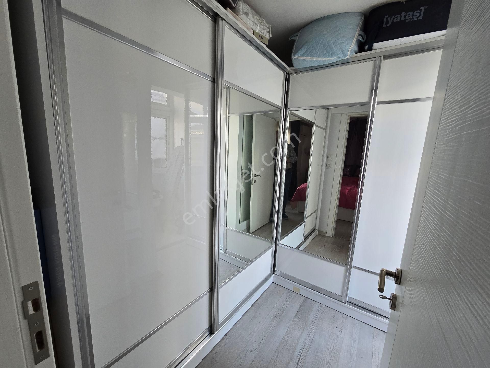 Alsancak Gündoğdu Meydanında Satılık 2+1 Daire - Görsel 9