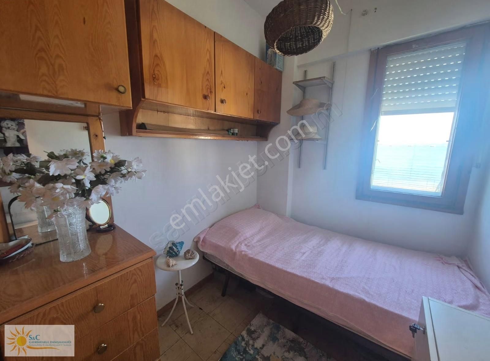 Yalova Taşköprü'de Zuhalkent'te Denize Sıfır İçi Temiz 2+1 - Görsel 19