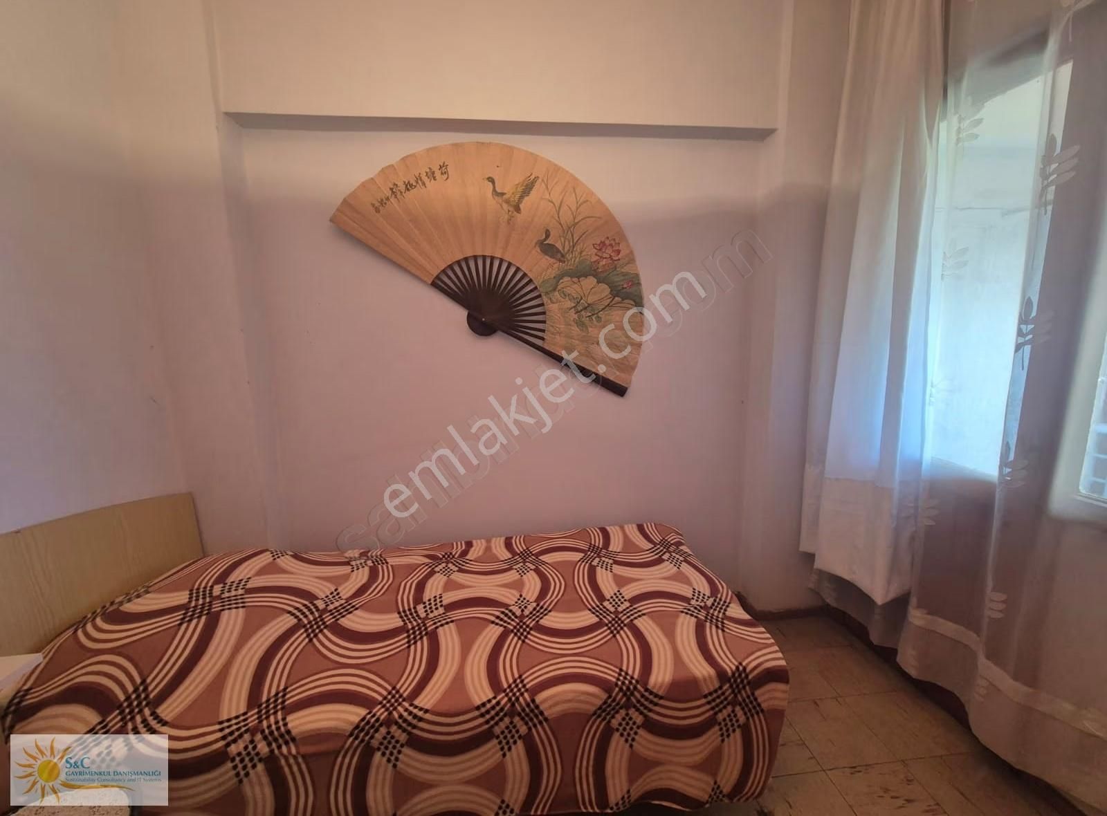 Yalova Taşköprü'de Zuhalkent'te Denize Sıfır İçi Temiz 2+1 - Görsel 13