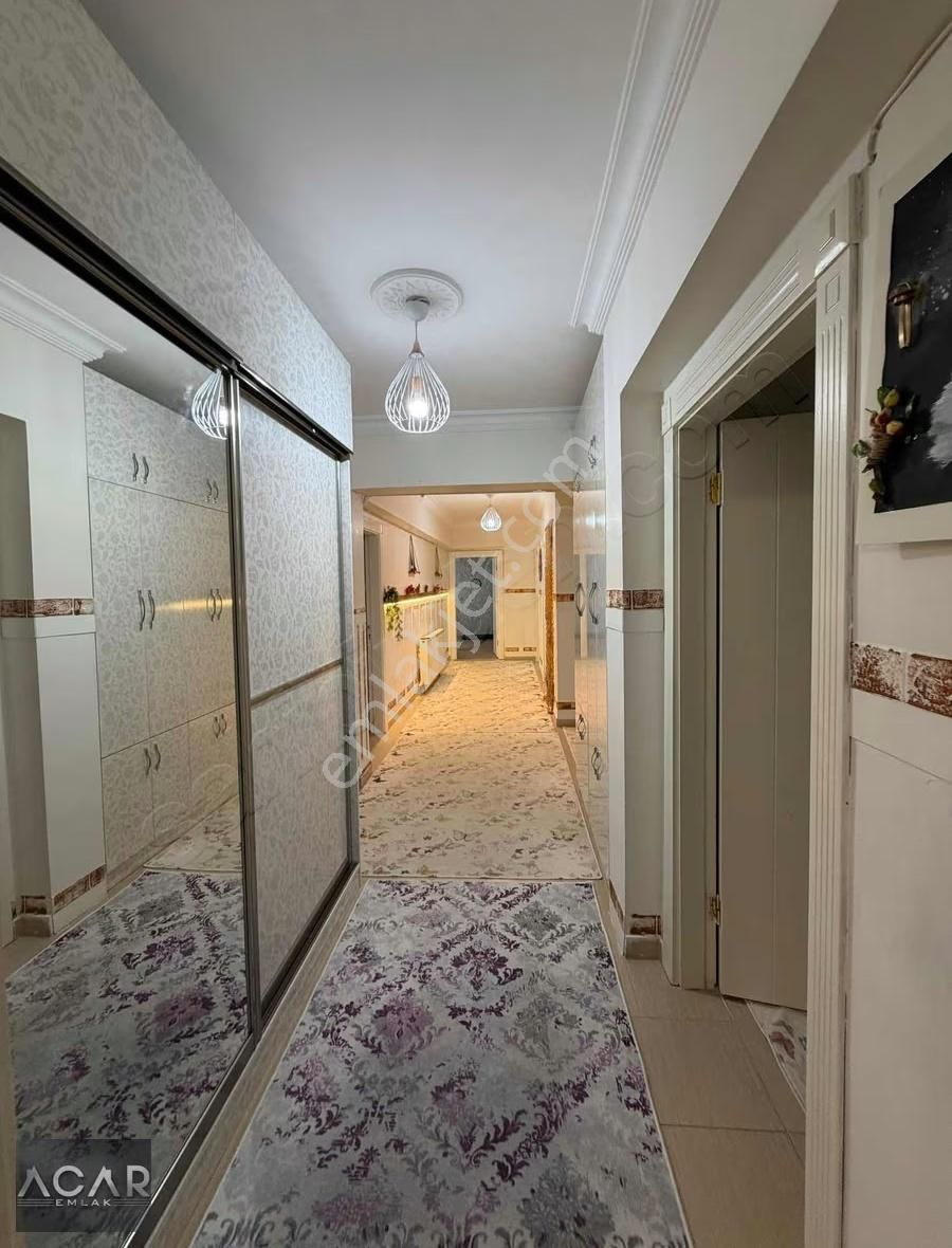 Mükemmel Konumda Devasa Genişlikte 5+1 Kullanışlı Temiz Daire - Görsel 11