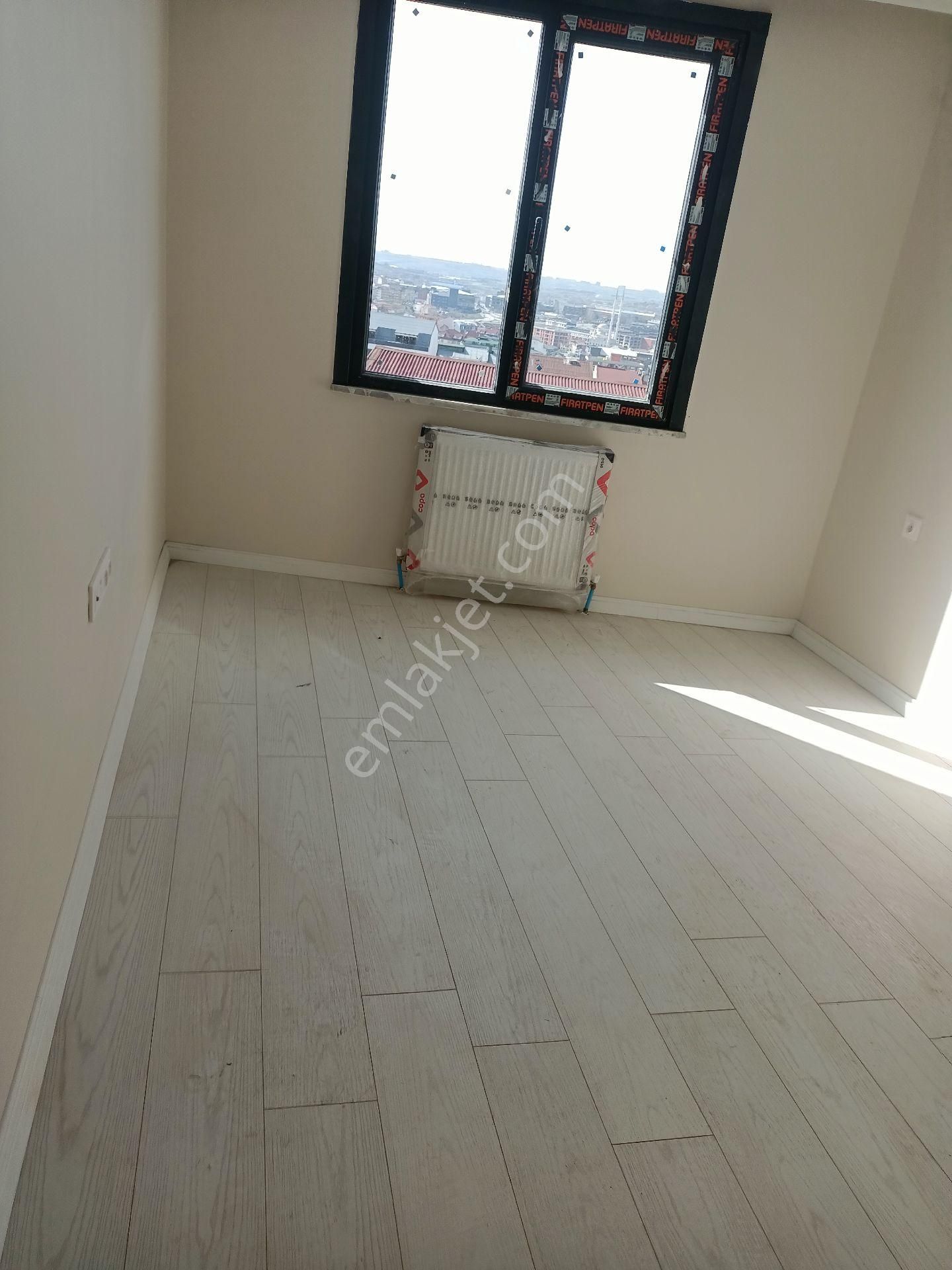 Arnavutköy Taşoluk Mahallesi'nde Satılık 2+1 85 Metre 0 - Görsel 6