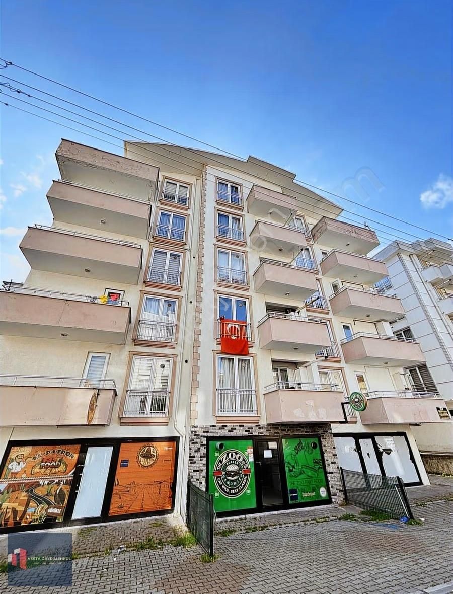 Görüklede İşlek Cadde Üzeri İçi Yapılı Geniş 1+1 Satılık Daire - Görsel 6