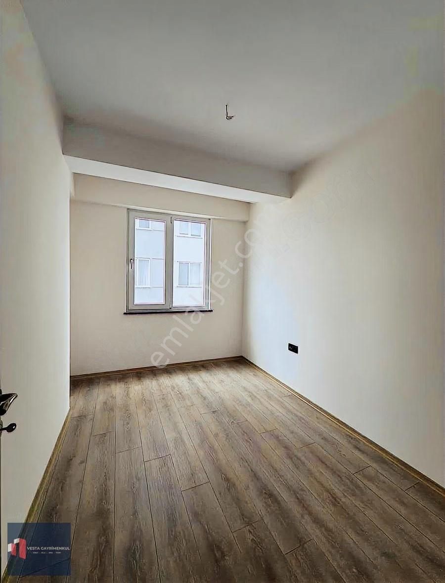 Kızılcıklı Mahallesinde 3+1 120m2 Net Kiracılı - Görsel 11
