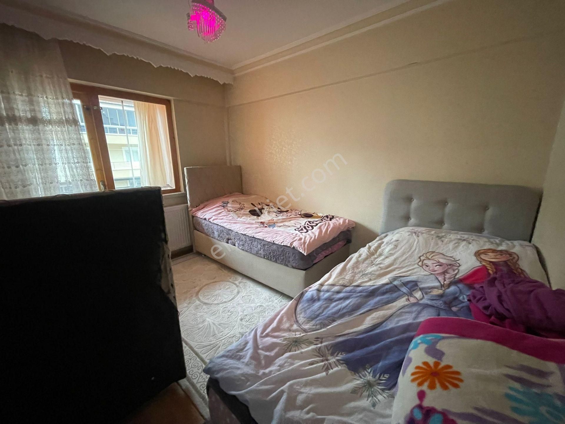 Sincan Pınarbaşı Mhde 3+1 Yapılı Ara Kat Ön Cephe Harika Konumda Daire - Görsel 14