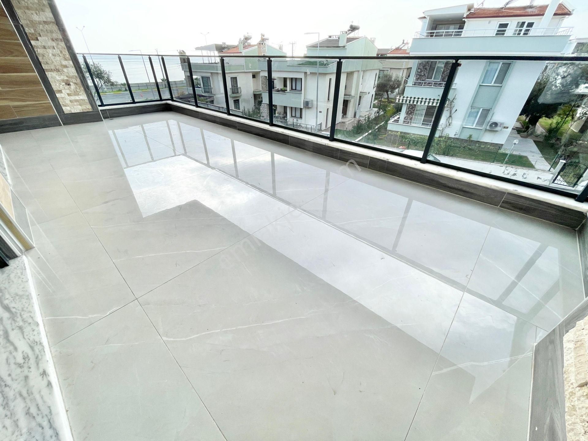 Berkay Demirel'den Altınolukta Denize Sıfır Havuzlu Site İçerisinde 2+1 Daire - Görsel 26