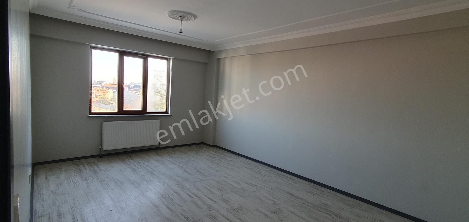 Gazi Yakup Satar Cd. Üzeri Geniş, Ebeveyn Banyolu Satılık 3+1 - Görsel 9