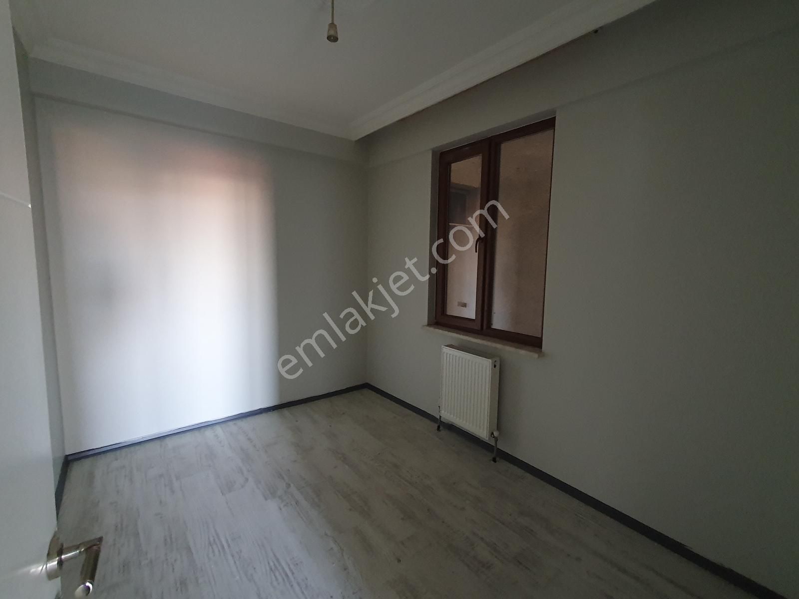 Gazi Yakup Satar Cd. Üzeri Geniş, Ebeveyn Banyolu Satılık 3+1 - Görsel 4