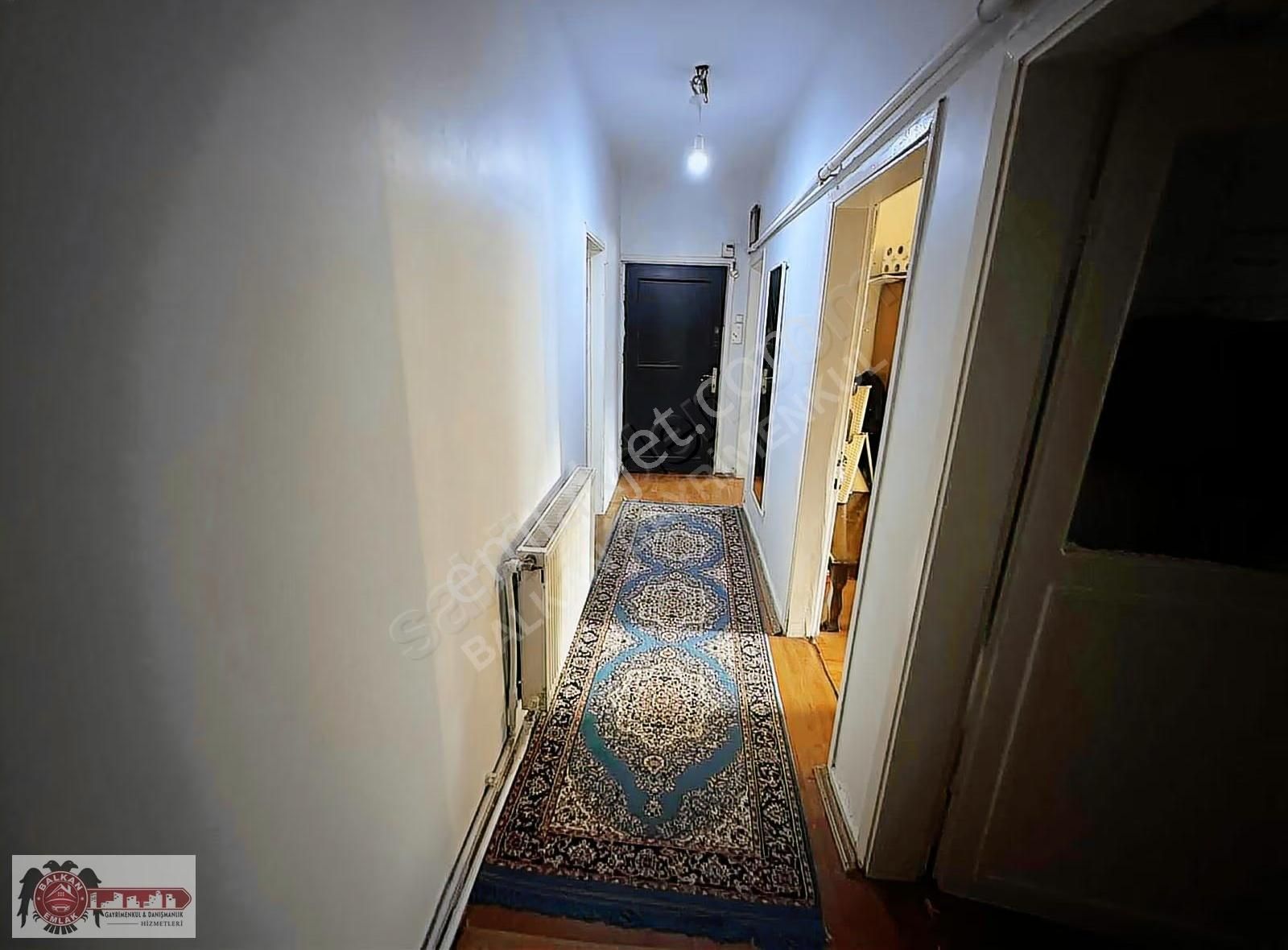 Bayrampaşa Orta Mah. Yeşil Sokakta 2+1 Satılık Çatı Katı Daire - Görsel 6