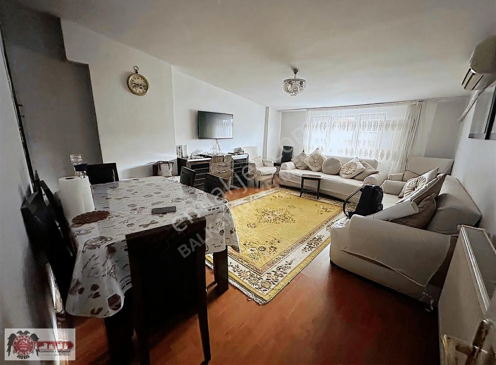 Bayrampaşa Orta Mah. Yeşil Sokakta 2+1 Satılık Çatı Katı Daire - Görsel 9