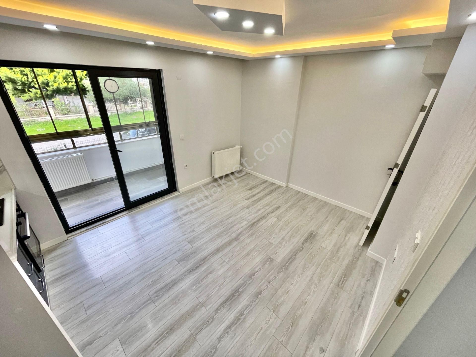 Berkay Demirel'den Altınkumda Kapalı Otoparklı Geniş Balkon 2+1 Daire - Görsel 10