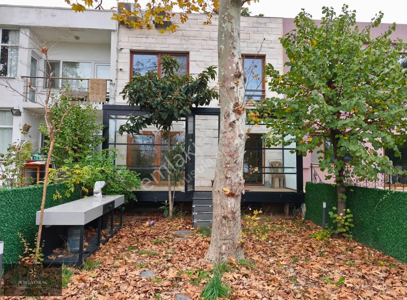 Florya Basın Köy Merkezi Konumda 3+1 175m² Müstakil Bahçeli - Görsel 2