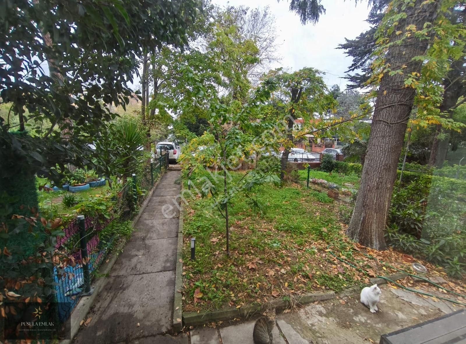 Florya Basın Köy Merkezi Konumda 3+1 175m² Müstakil Bahçeli - Görsel 33