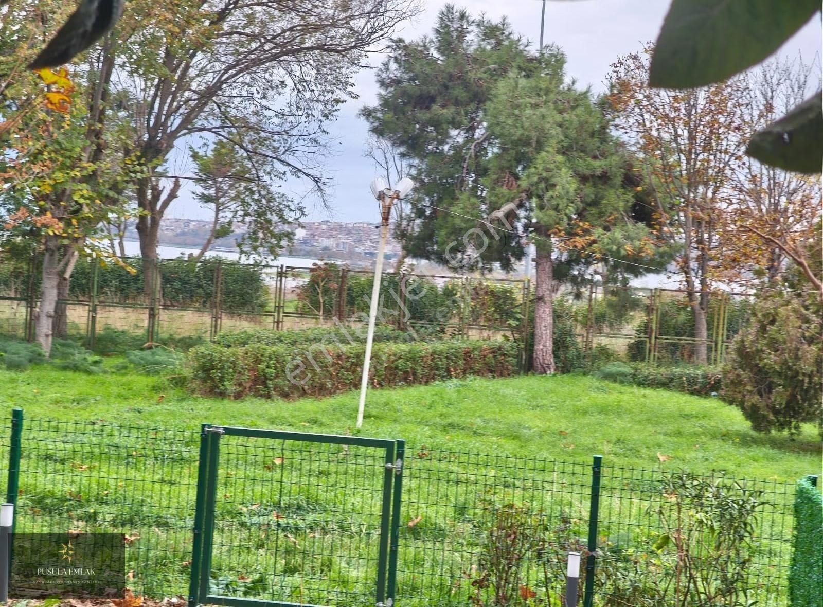 Florya Basın Köy Merkezi Konumda 3+1 175m² Müstakil Bahçeli - Görsel 28