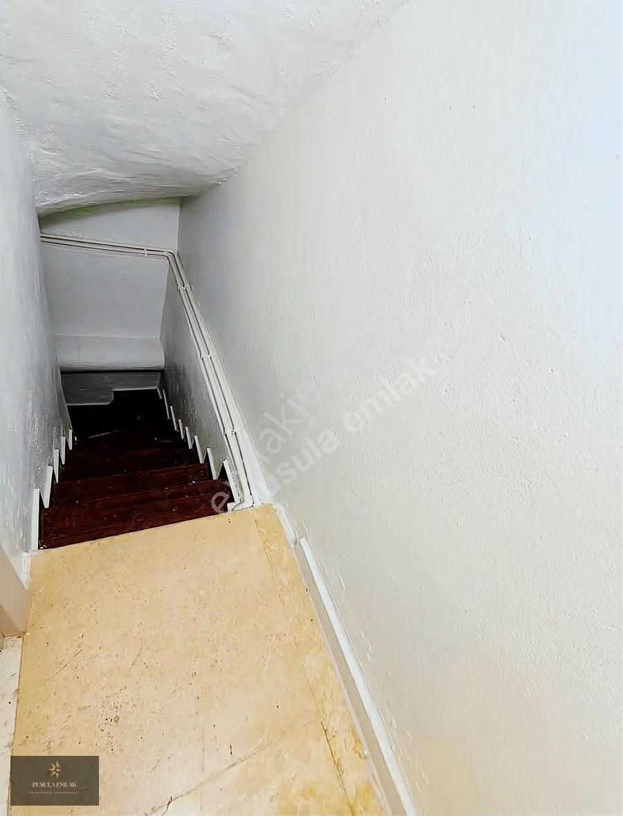 Florya Basın Köy Merkezi Konumda 3+1 175m² Müstakil Bahçeli - Görsel 35