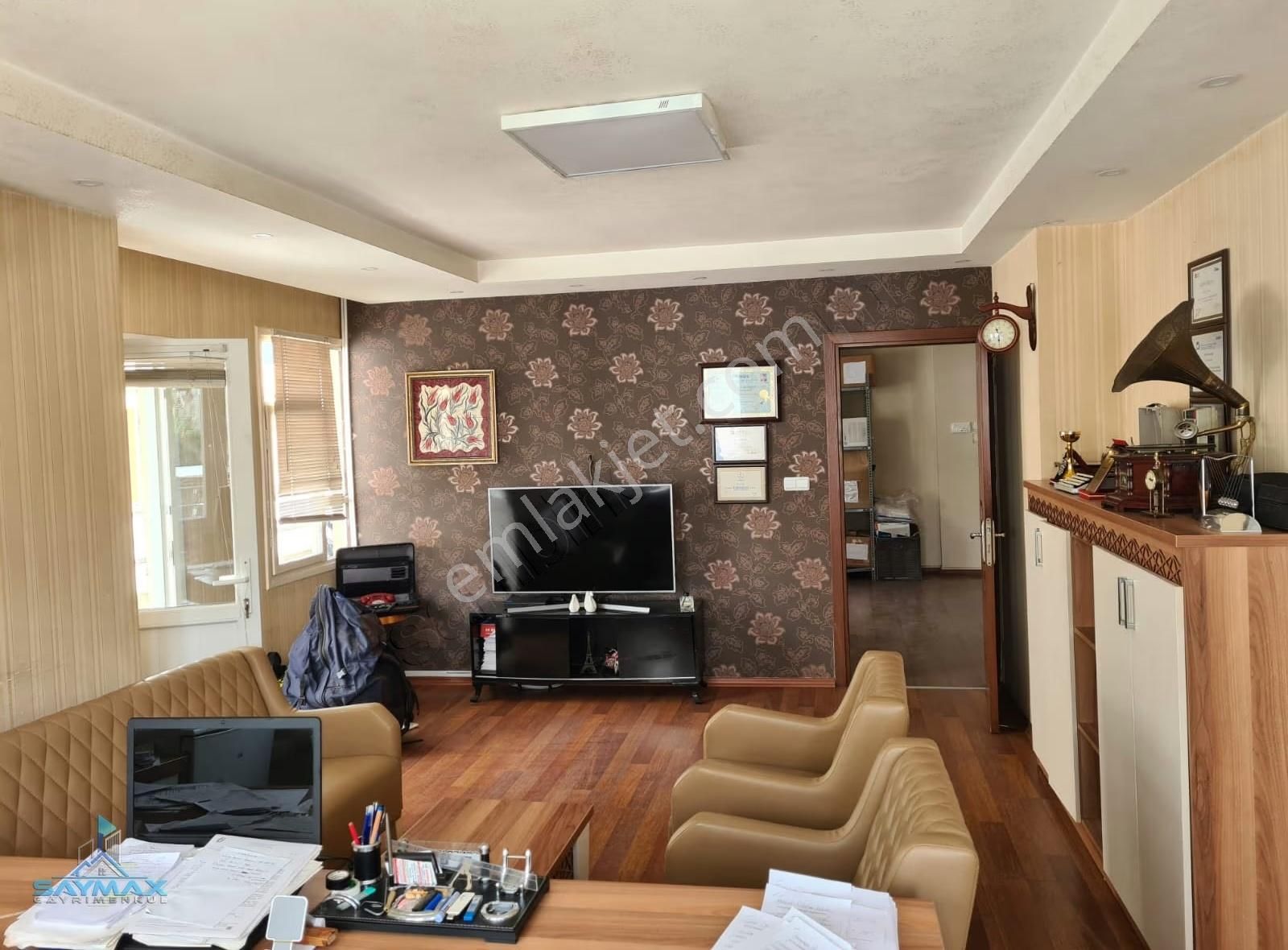 Reşatbey Mah.seyhan Otel Arkası 4+1+k.mutfak Geniş Satılık Daire - Görsel 16