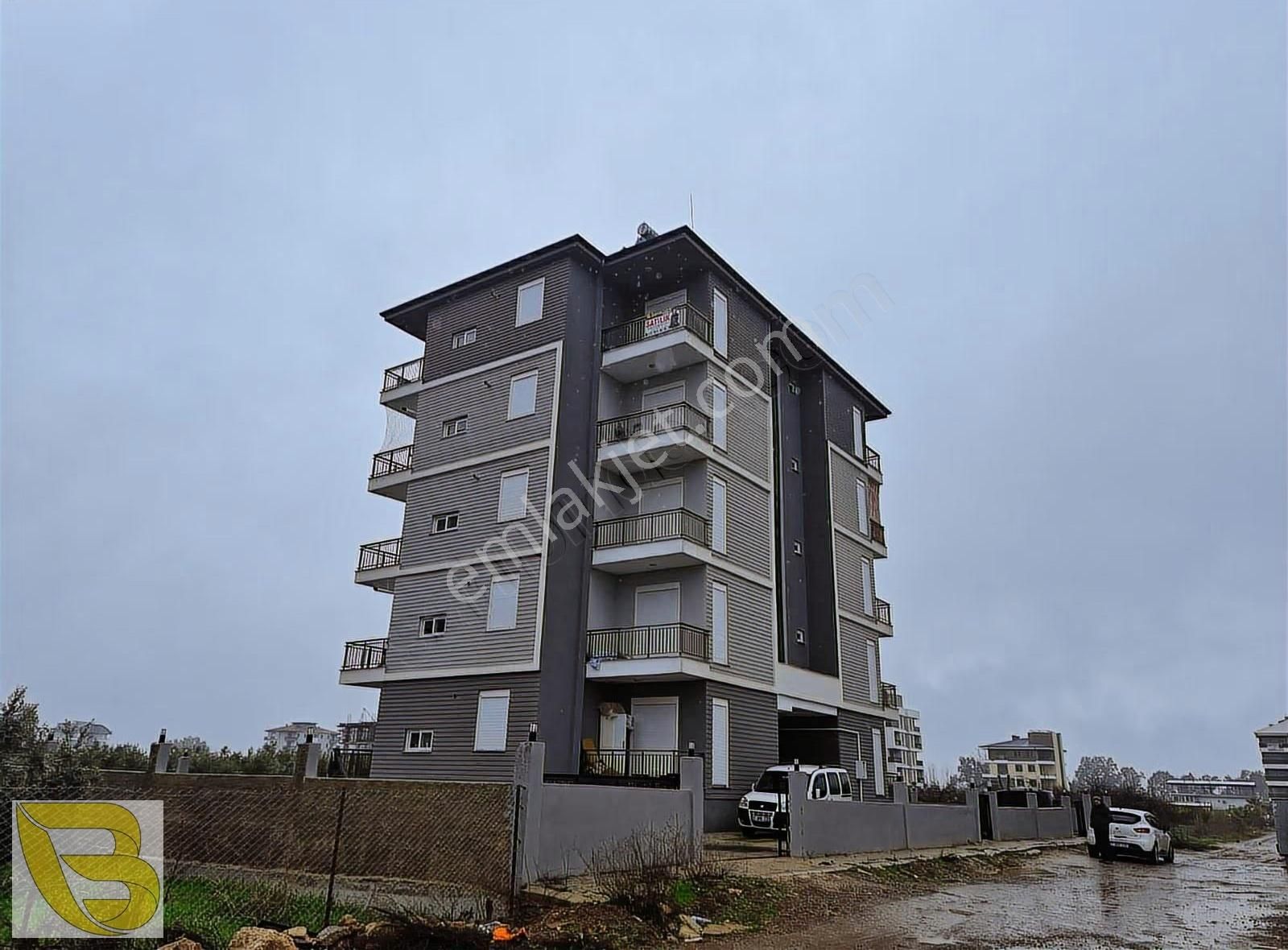 Yeniköy Mah.ayrı Mutfaklı Satılık 2+1 Daire