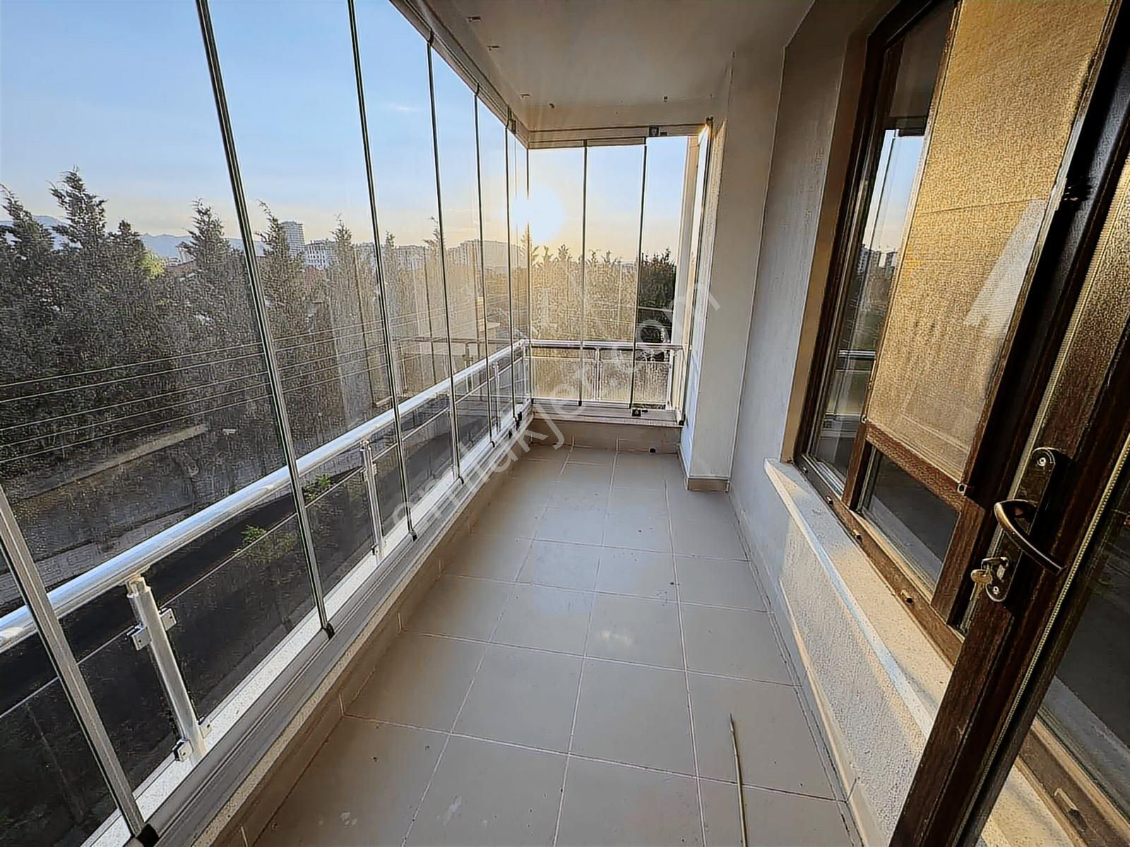 Sağlam Emlaktan Hastane Arkasında Satılık Lüks 4+1 Daire - Görsel 23