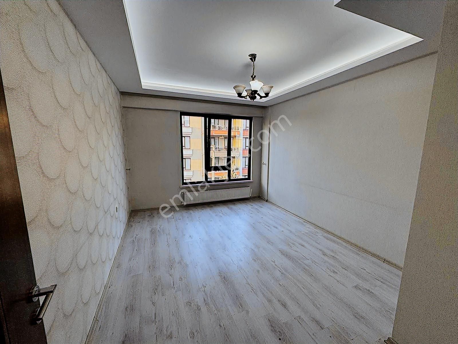 Sağlam Emlaktan Hastane Arkasında Satılık Lüks 4+1 Daire - Görsel 6