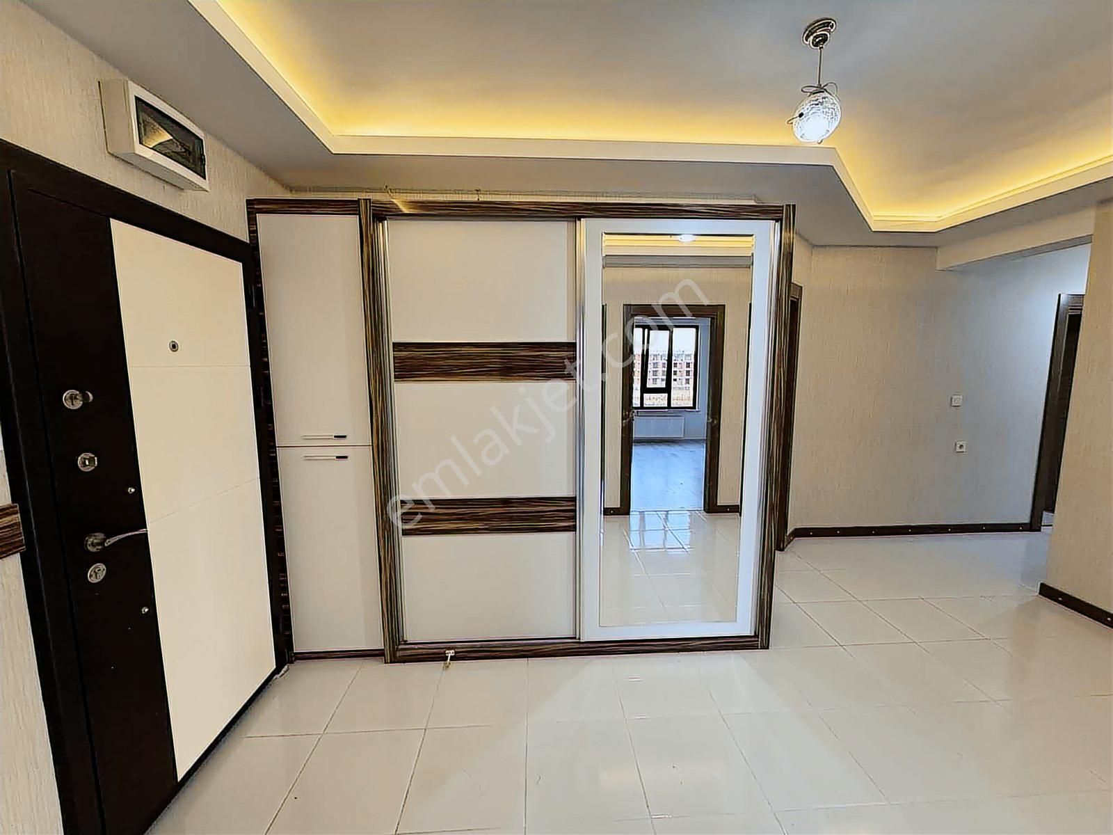 Sağlam Emlaktan Hastane Arkasında Satılık Lüks 4+1 Daire - Görsel 29