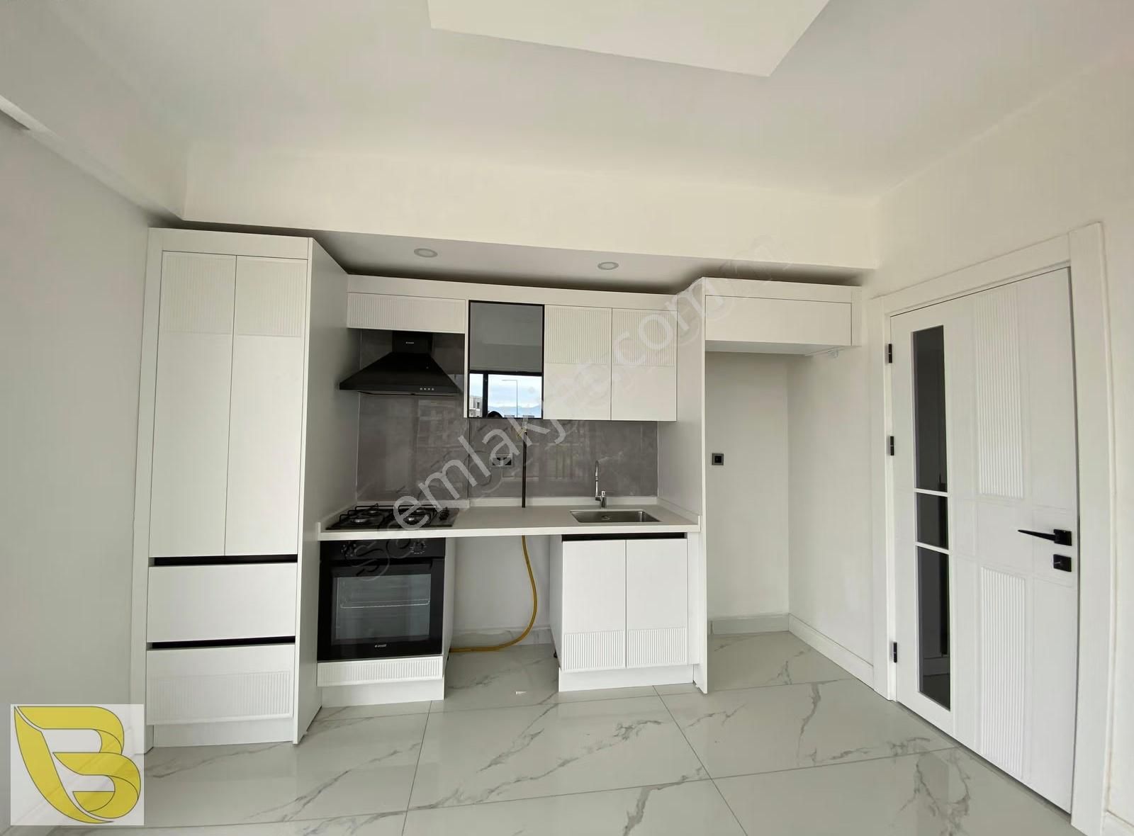 Rengi Antalya Greenlife 1+1 Kiralık Lüks Daire - Görsel 17